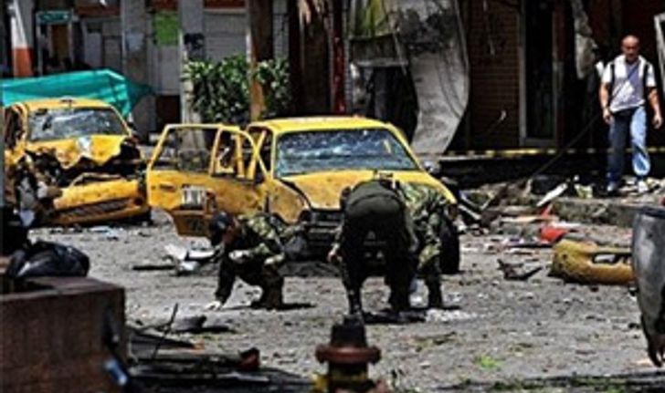 เกิดเหตุระเบิดรถยนต์ที่โคลอมเบียมีผู้เสียชีวิต 6 คน
