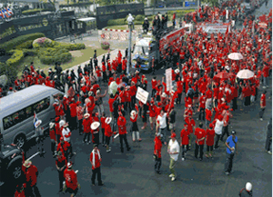 แกนนำ นปช. ให้ นายกฯ นัดใน 1 ช.ม