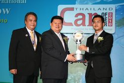 บริดจสโตนรับรางวัล BEST SELLING TYRE AWARD