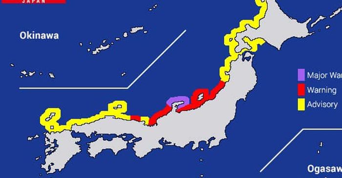 ญี่ปุ่นระทึก! แผ่นดินไหว 7.4 ทางการเตือนสึนามิอาจสูงถึง 5 เมตร ลูกแรกซัดแล้ว