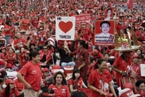 แกนนำเสื้อแดงเริ่มขับเคลื่อนขับไล่รัฐบาลพรุ่งนี้