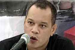 ขวัญชัยนำบุกตลาดไทให้กำลังใจม็อบ