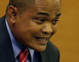 ยื่นถอดถอน ตู่ แกนนำนปช. พ้น ส.ส.