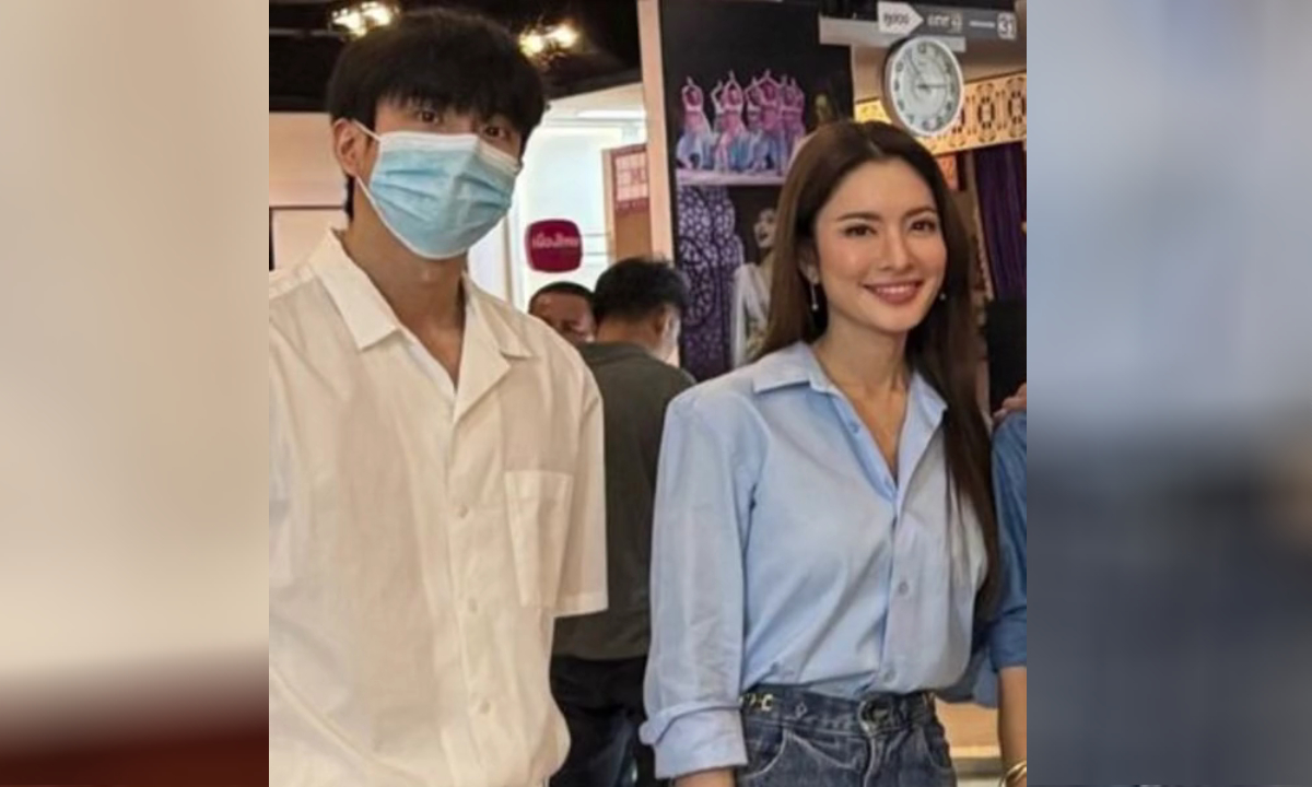 มานะครับ! "นนกุล" เคียงข้าง "แอฟ" ดูสาวน้อย "น้องปีใหม่" เล่นละครเวที