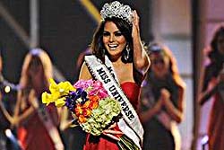 สาวเม็กซิโก จิเมน่า โรเซ็ท คว้ามงกุฎ Miss Universe 2010