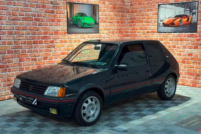 Peugeot 205 GTI 