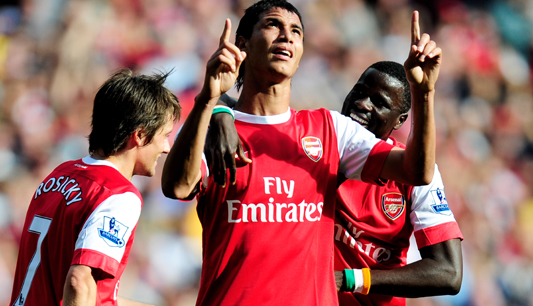 ปืนโหด!ยิงถล่มโบลตันเละ4-1