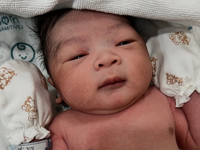 ดา เอ็นโดรฟิน คลอดลูกชายคนที่2 น่ารักมาก