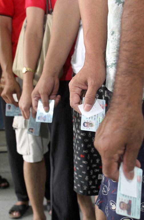 afp__20060404__hkg145555__v3_