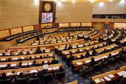 ม.เกษตร ตั้งฉายา "รัฐบาลเส้นใหญ่ผัดซีอิ๊ว"