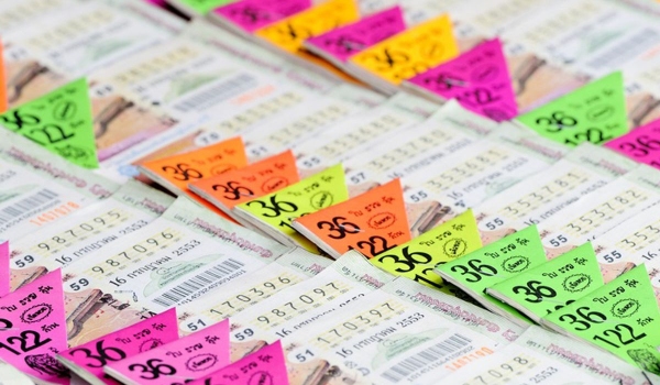 เช็กข่าวชัวร์ : ถูกรางวัลเลขท้าย 2-3 ตัว ลอตเตอรียับ-เปียก ไปรษณีย์ไทยไม่รับขึ้นเงิน จริงหรือ?