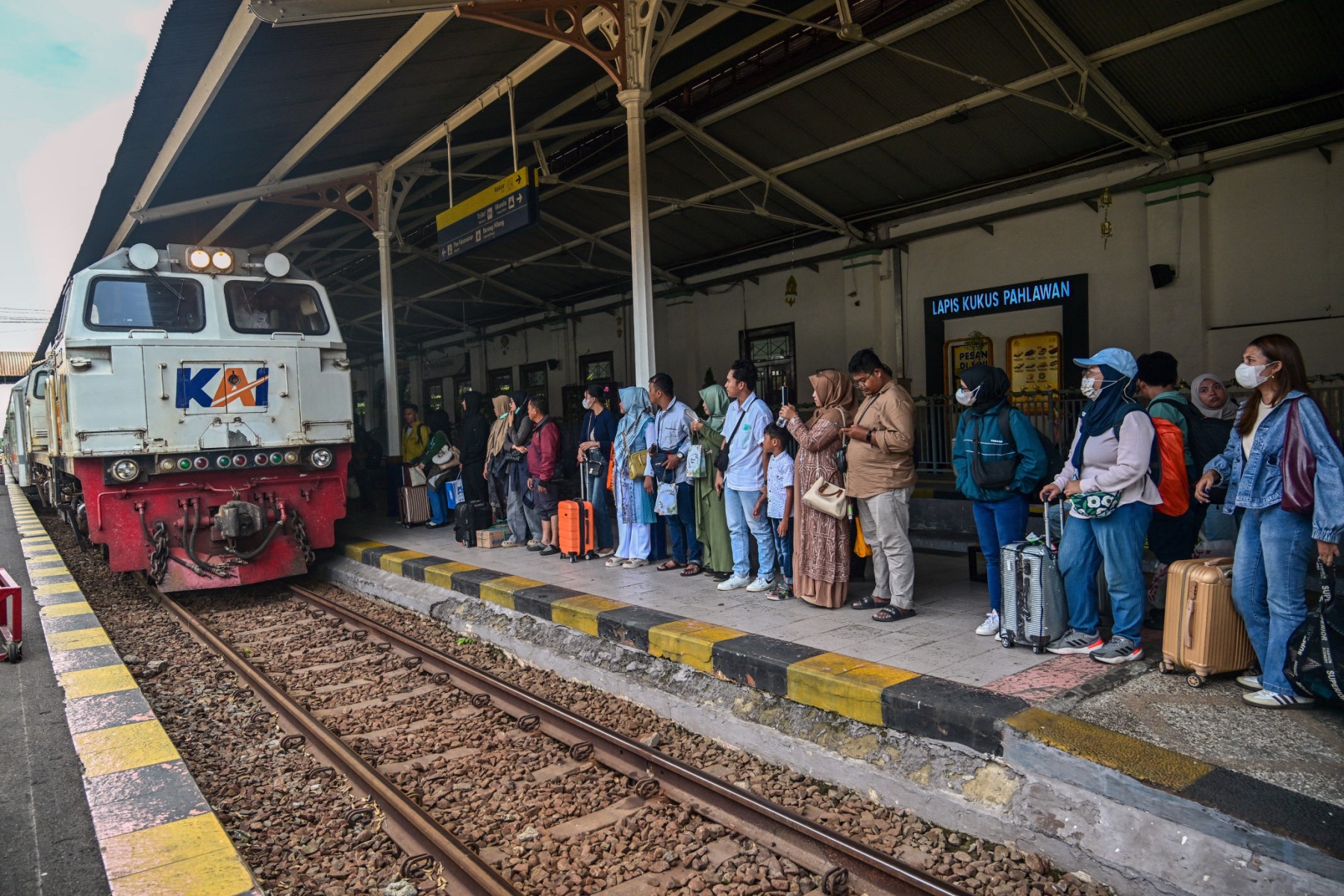 afp__20250406__39am28c__v1__m