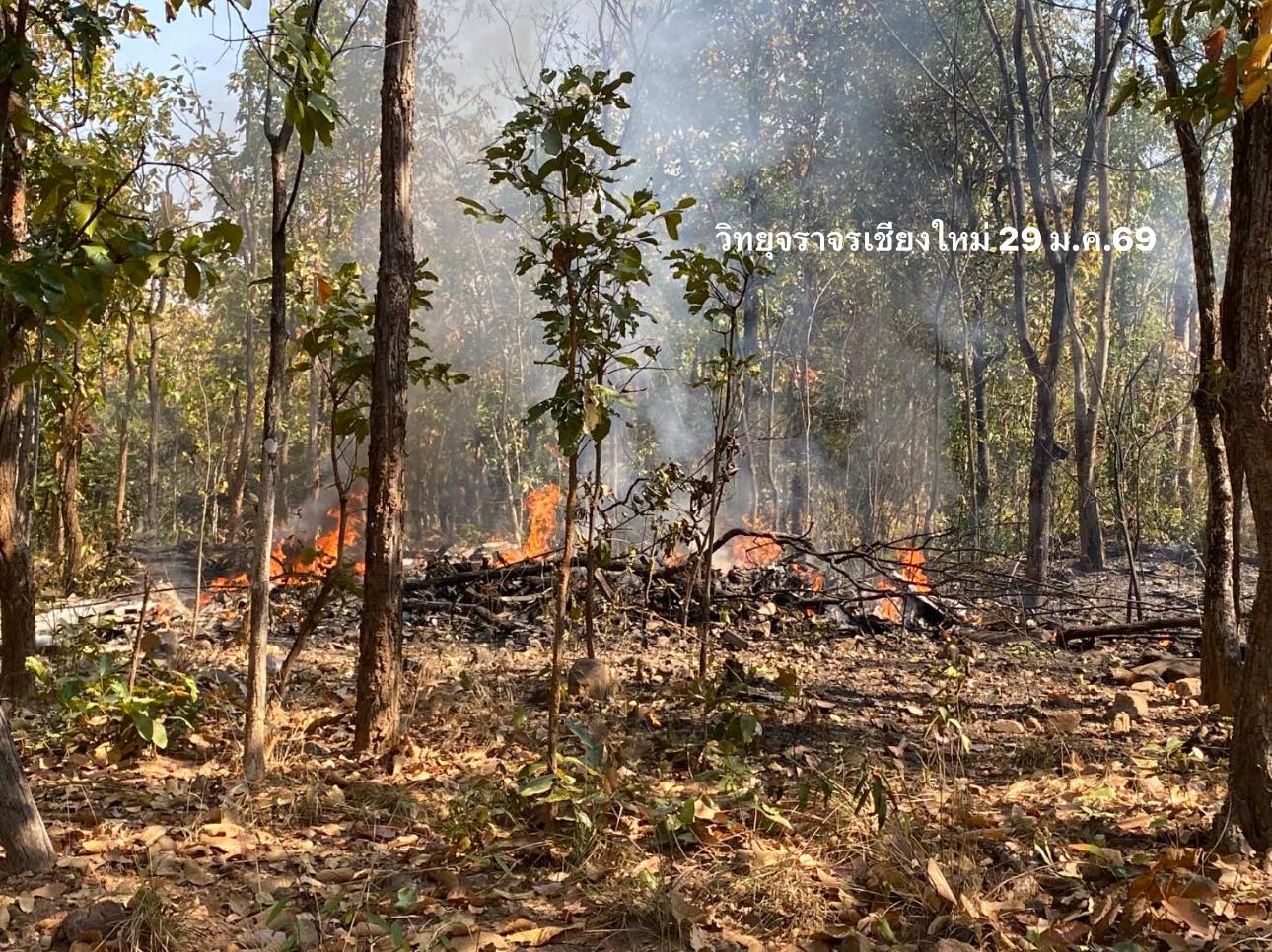 เครื่องบิน at-6-เครื่องบินตกจอมทอง