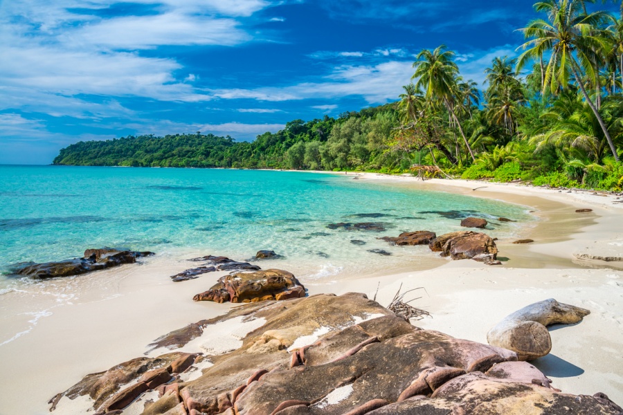 เกาะที่ใหญ่ที่สุดในประเทศไทย