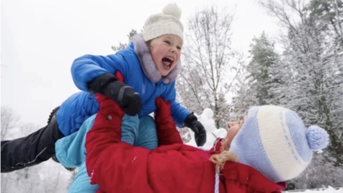 10 ประเทศ “มีความสุขที่สุดในโลก” ปี 2026 แชมป์เจ้าเดิม 8 สมัยซ้อน เหตุผลเงินซื้อไม่ได้!