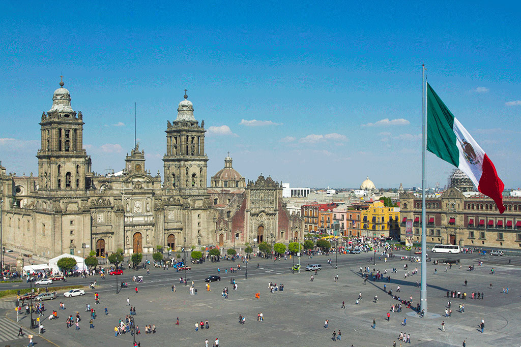 zocalo-famous-mexico-city