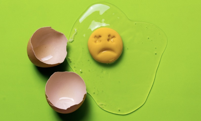วิธีเช็ก "ไข่เน่า" แบบไม่ต้องตอก รู้ชัดใน 3 วินาที เปลือกสวยๆ ข้างในเสีย?!!