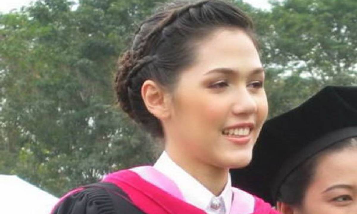 ชมพู่ อารยา