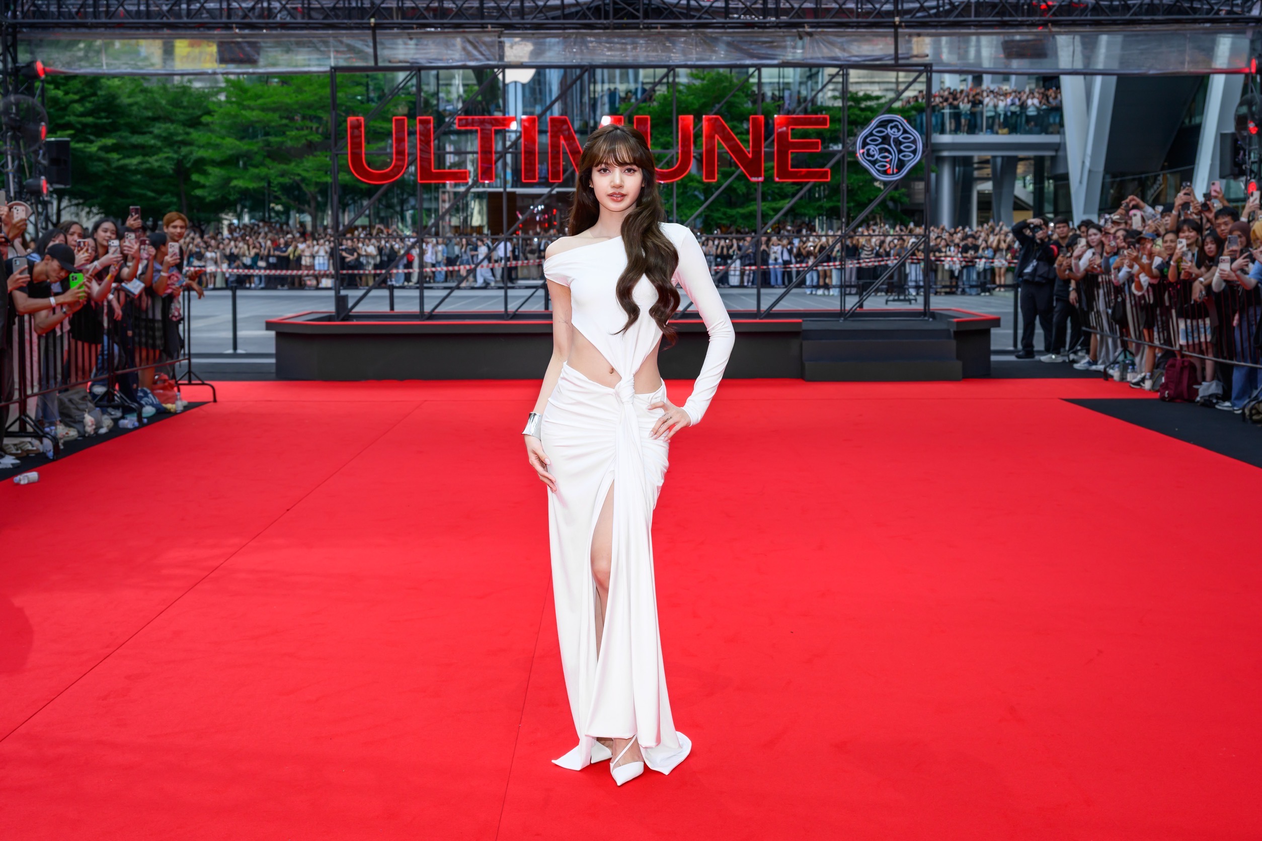 ก้าวสู่โลกของ ULTIMUNE ไปกับ SHISEIDO ULTIMUNE Studio : LISA’S BACKSTAGE