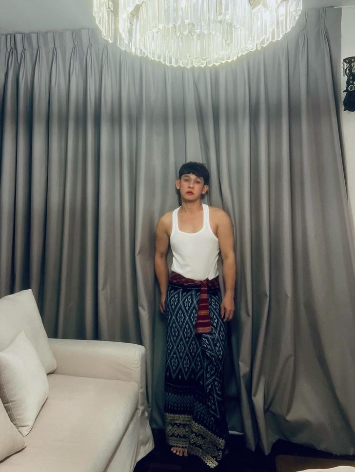 ใหม่ รัชดา