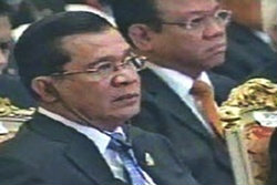 ฮุน เซน โจมตีไทย กรณีพิพาทกลางเวทีอาเซียน