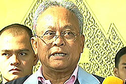 สุเทพเมินบรรหารหนุนสนั่นนายกปรองดอง