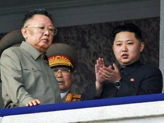 กองทัพเกาหลีใต้ ใช้ภาพผู้นำเกาหลีเหนือ และบุตรเป็นเป้าซ้อมยิง