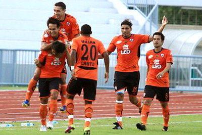 4 นัดรวด!! กว่างโซ้งเปิดบ้านอัดนาวีเละ 3-0 เป็นเกมที่ 4 ที่พบกัน