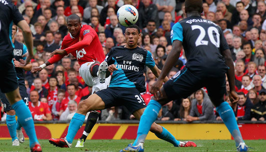 รูนแฮตทริก!ผีรัวสะเด่าถล่มปืน8-2นำฝูง