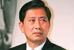 ศปภ. กลับลำ ประตูน้ำบ้านพร้าวซ่อมอยู่ อพยพแค่แนะ