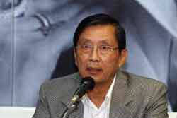 ปลอดประสพ บอกที่ประชุมงบฯน้ำ ปี 55ท่วมอีก