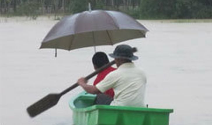 สงขลาอ่วม! ฝนตกหนัก ท่วมฉับพลัน 8 อำเภอ