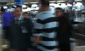 ระทึก! ชายบุกตบสาวบินไทย กลางสุวรรณภูมิ