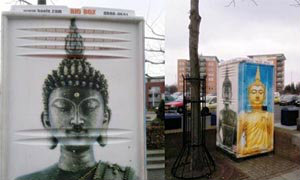 โลกออนไลน์อึ้ง! เนเธอร์แลนด์ตกแต่งห้องน้ำสาธารณะ ด้วยภาพพระ