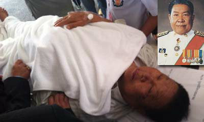 นิยม วรปัญญา ส.ส.เพื่อไทย เป็นลมวูบกลางรัฐสภา
