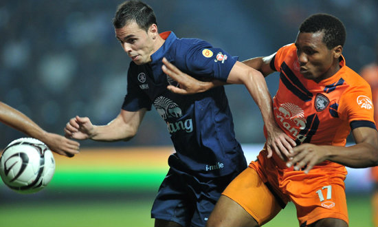 'บุรีรัมย์ ยูไนเต็ด' เปิดบ้านเจ๊า 'สุพรรณบุรี เอฟซี' 1-1 ศึกโตโยต้า ไทยพรีเมียร์ลีก 2013 นัดแรก