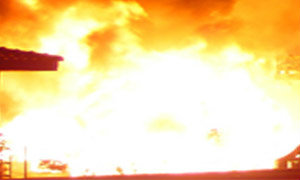 หวิดซ้ำรอย ไฟไหม้ศูนย์อพยพบ้านแม่หละ โชคดีดับทัน