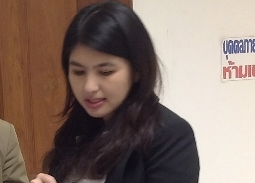 สุณิสาโต้ปชป.รบ.ต่อสู้คดีพระวิหารเต็มที่