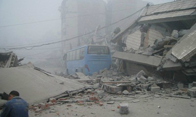 แผ่นดินไหว 6.6 ริกเตอร์ เขย่าใกล้เมืองเฉิงตู คนหนีแตกตื่น