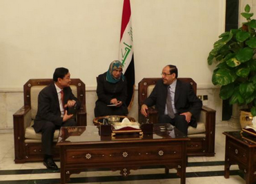 ทักษิณคุยนายกฯอิรักถกพลังงาน-อาหาร