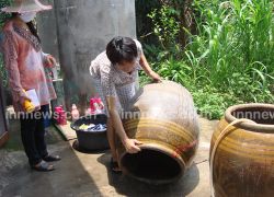 สาธารณสุขลำปาง นำเด็กกำจัดลูกน้ำยุงลาย