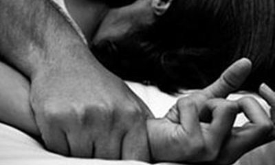 สาวปาปัววัย 18 ตัดหัวพ่อทิ้ง! โดนข่มขืนข้ามคืน