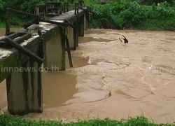 สุราษฎร์ฝนตกหนักเดือดร้อน300ครัวเรือน