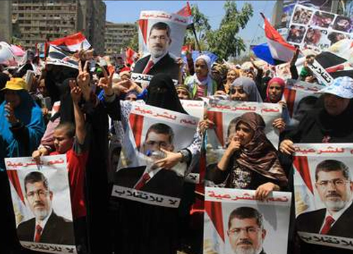 อียิปต์ สลายการชุมนุมในกรุงไคโรไม่สำเร็จ