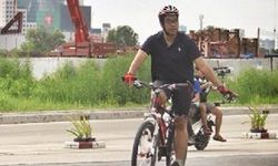 "ชัชชาติ" ขี่จักรยานไปทำงาน รู้ซึ้งปัญหานักปั่นเมืองกรุง