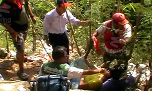 นักท่องเที่ยวชาวจีนดวงซวย! พลาดท่าตกเขาจุดชมวิวพัทยา เจ็บสาหัส