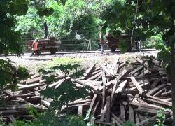 รถไฟขนหมอนรางรถไฟตกรางอุตรดิตถ์ไร้เจ็บ