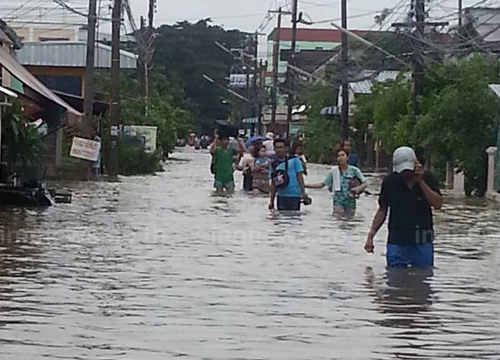 สุรินทร์ วิกฤติ ถนนถูกตัดขาดหลายสาย