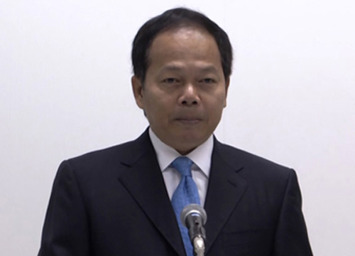 นพดลปัดปิดสนามบินรับทักษิณมาเชียงใหม่