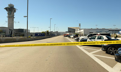 คลิปชุลมุน! จับตายมือปืนคลั่ง กราดยิงสนามบิน LAX